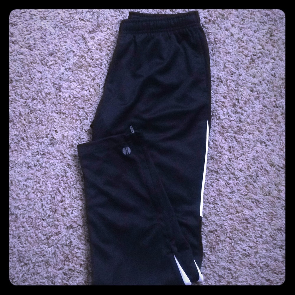 Women’s joggers